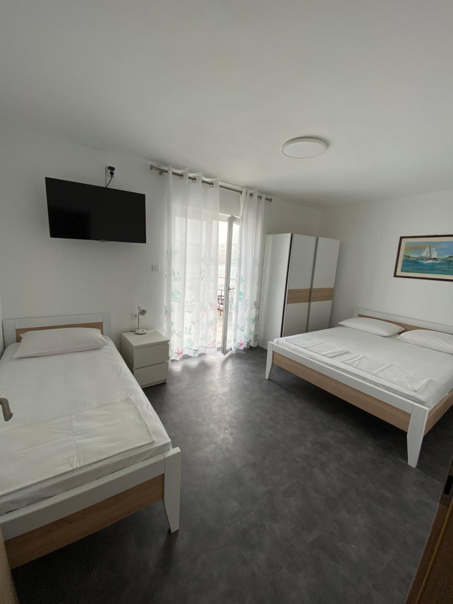 Apartmani Pozega Паг Екстер'єр фото