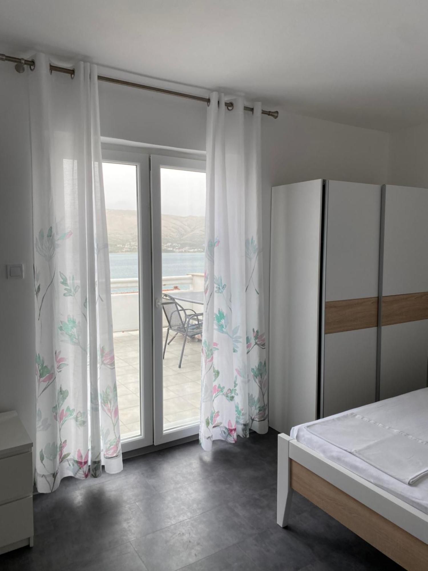 Apartmani Pozega Паг Екстер'єр фото